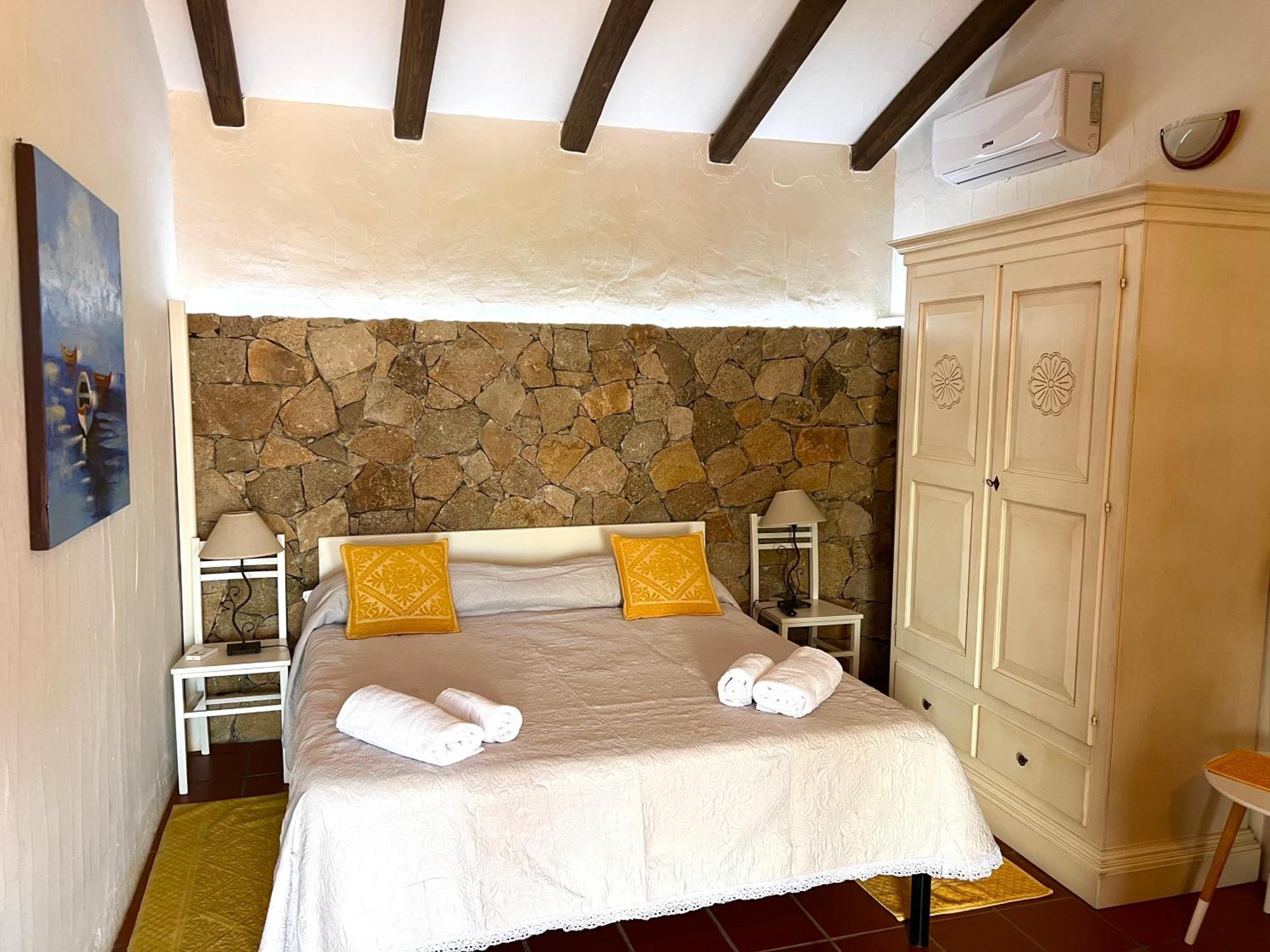 Antico Casale Del Poggio Hotel Capoterra Eksteriør billede